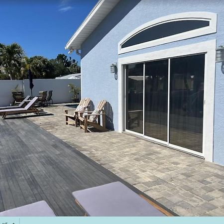 Pool/Waterfront Home 5 Min Walk To Siesta Key Village And Beach Kültér fotó