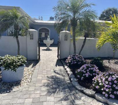 Pool/Waterfront Home 5 Min Walk To Siesta Key Village And Beach Kültér fotó