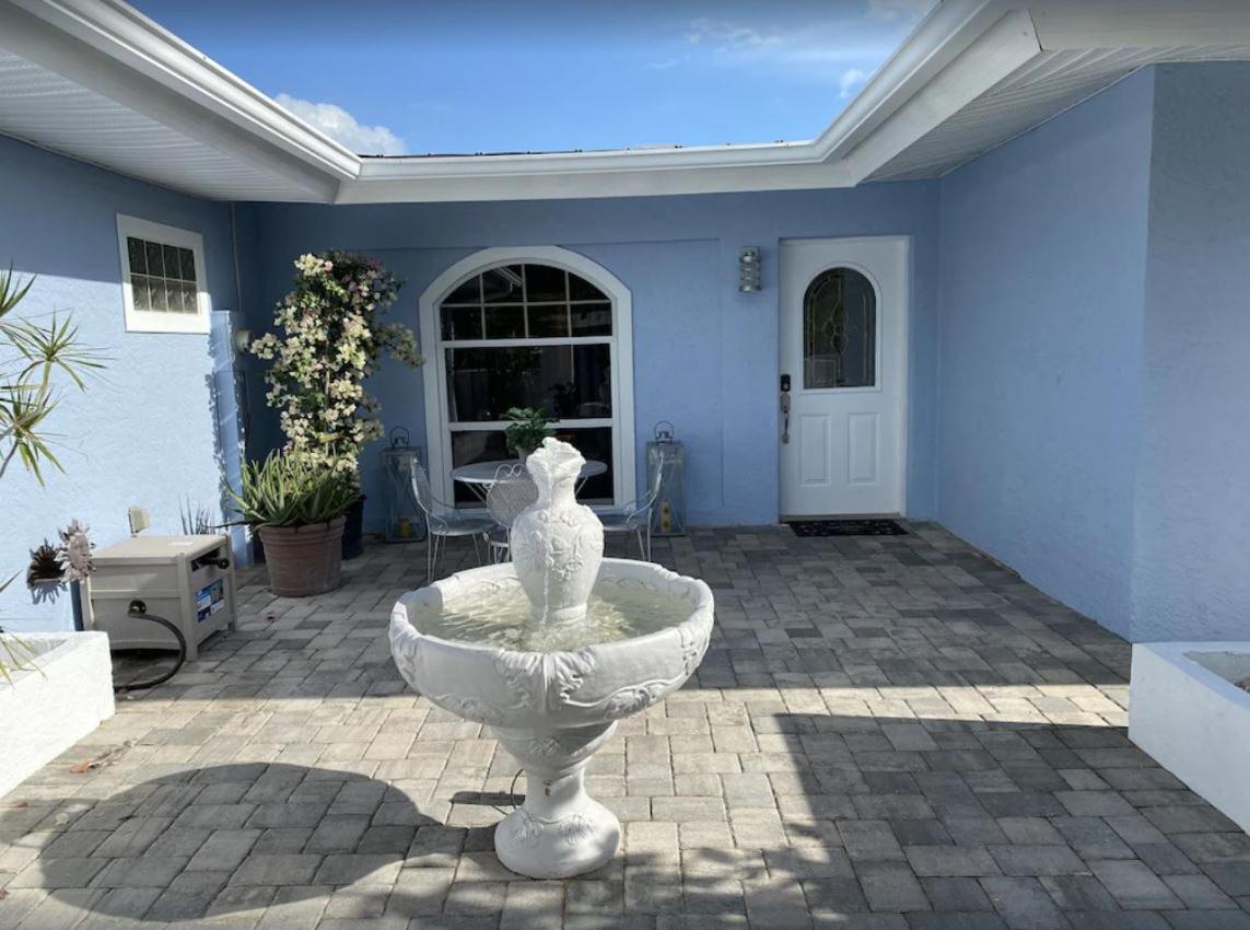 Pool/Waterfront Home 5 Min Walk To Siesta Key Village And Beach Kültér fotó